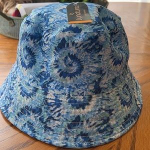 Juncture blue tie-dye bucket hat